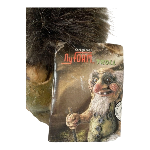 Charming "Lazy Troll Leaning on Stump" #265 Original 5" Norwegian Troll w/ Book - Picture 6 of 6